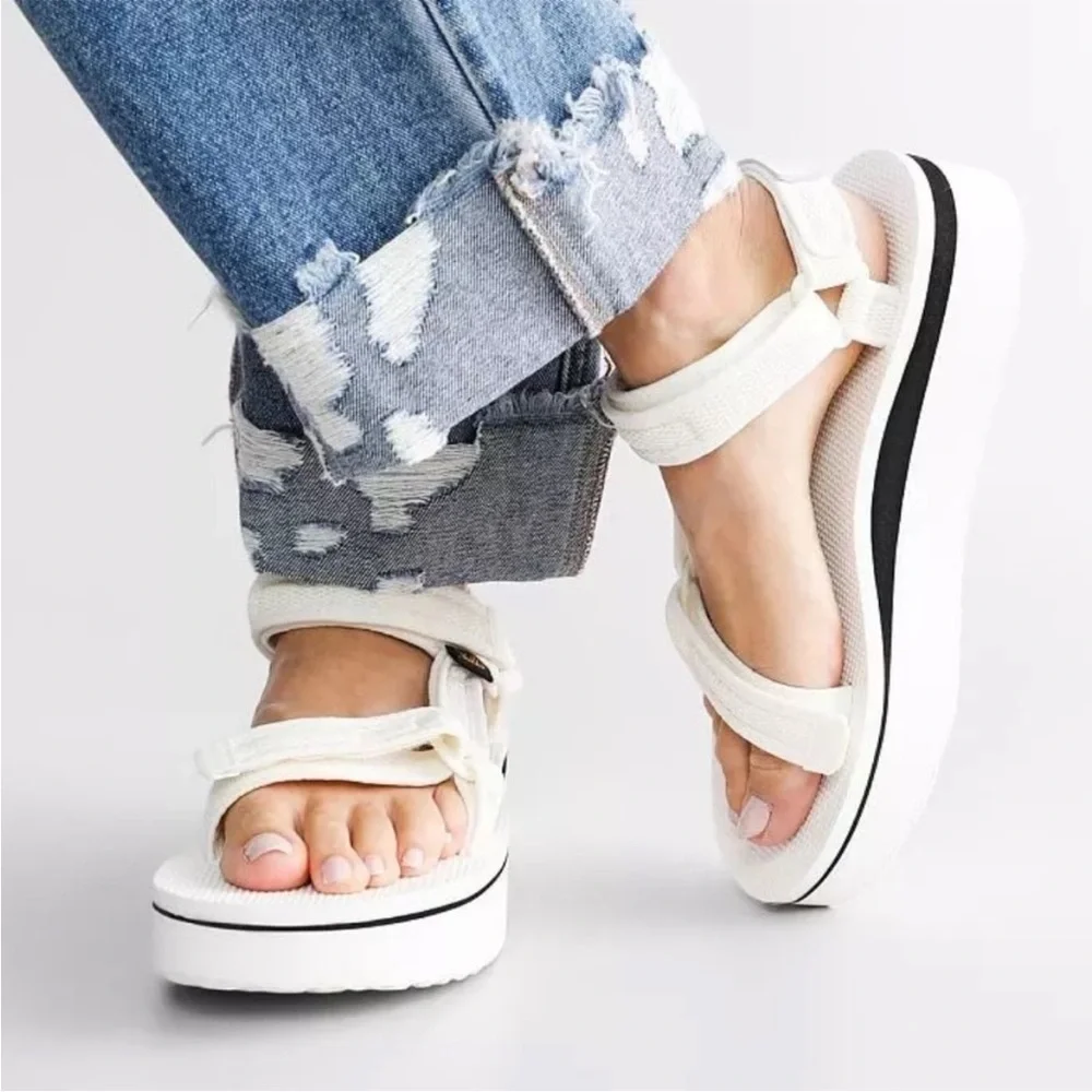 Teva Women's Mesh Flatform Velcro Platform Sandals in White Comfortable Size 11